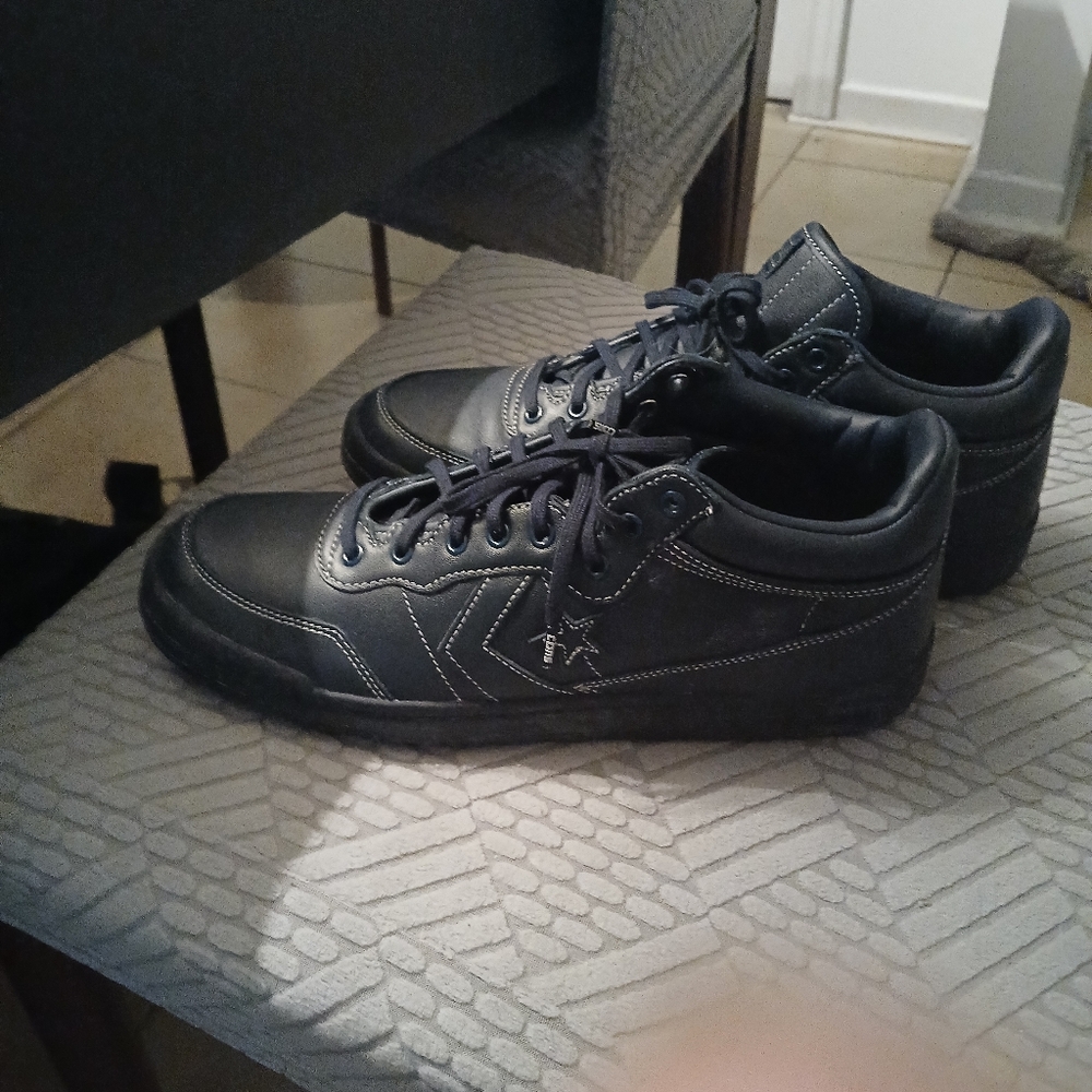 Men's converse sneakers